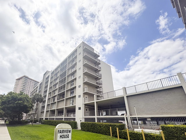 Fairview House Condo photo 3